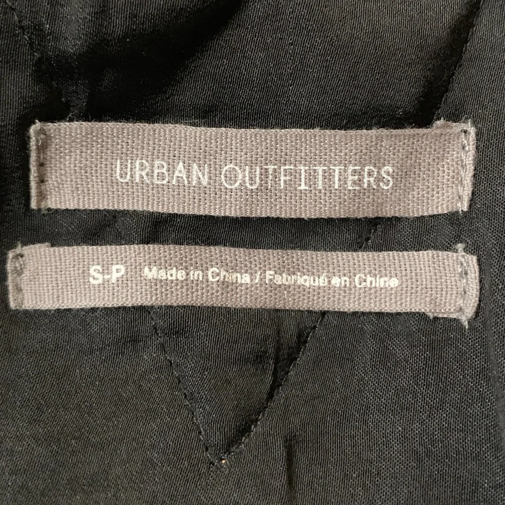 Urban Outfitters uo urban